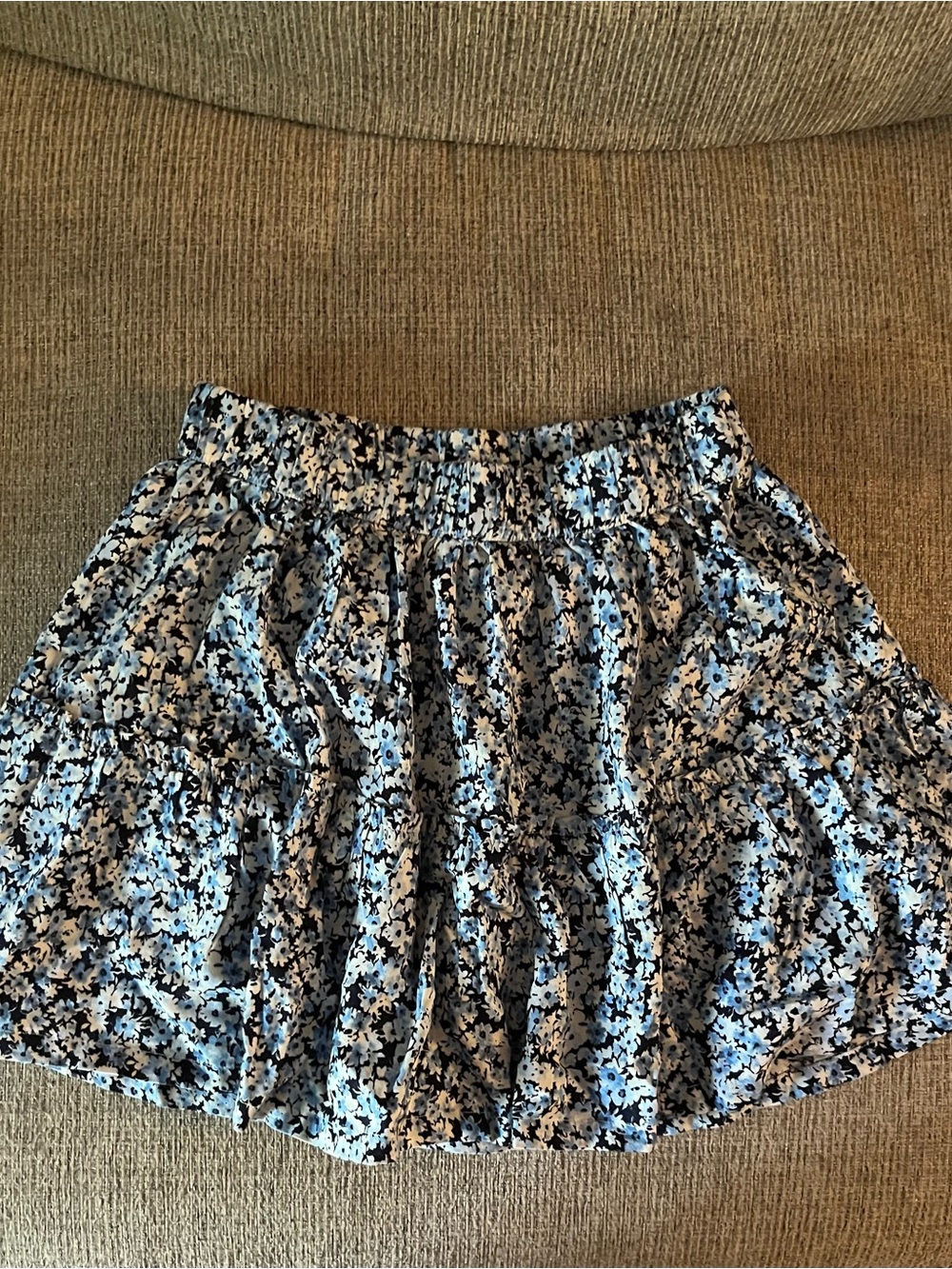 Gap Blue Floral Ruffled girls Skirt size medium